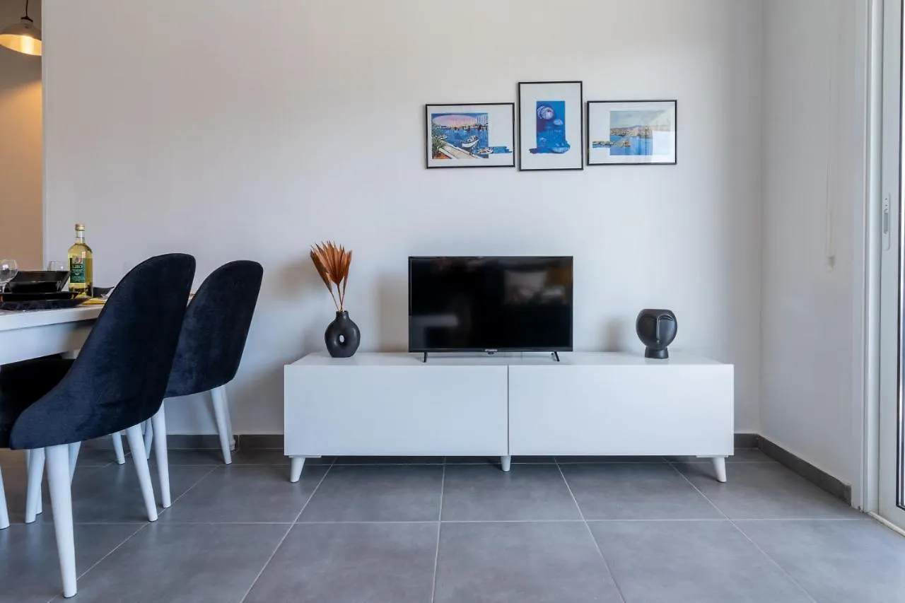 Diamond'S 2-Bedroom Apartment In Larnaca
