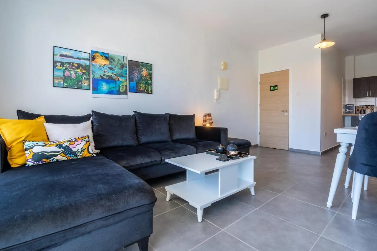 Diamond'S 2-Bedroom Apartment In Larnaca