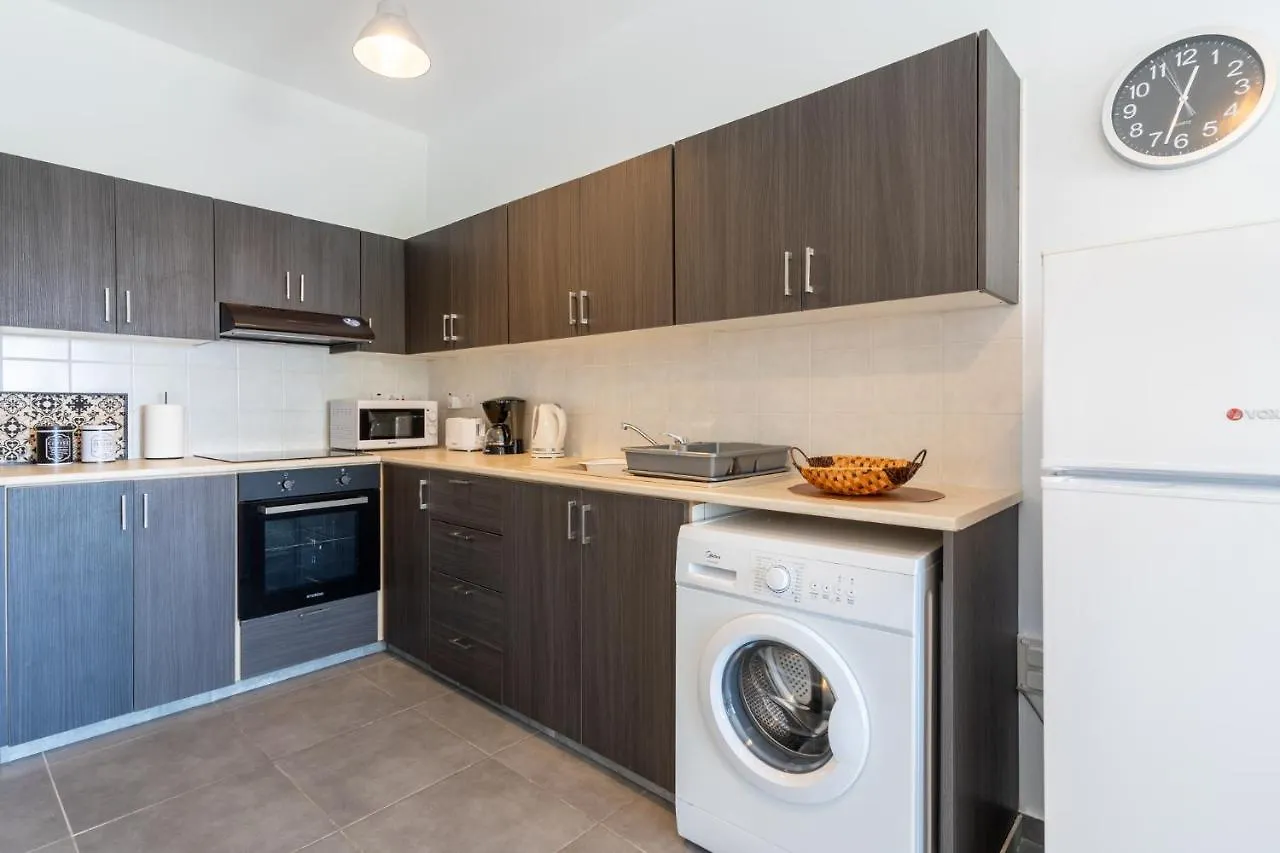 Diamond'S 2-Bedroom Apartment In Larnaca 0*,  Cyprus